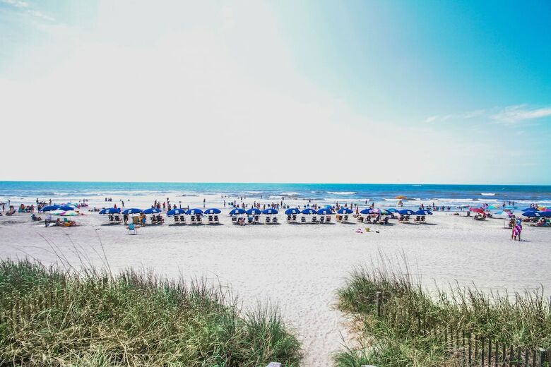 Bahama Sands Luxury Condominiums By Oceana Resorts