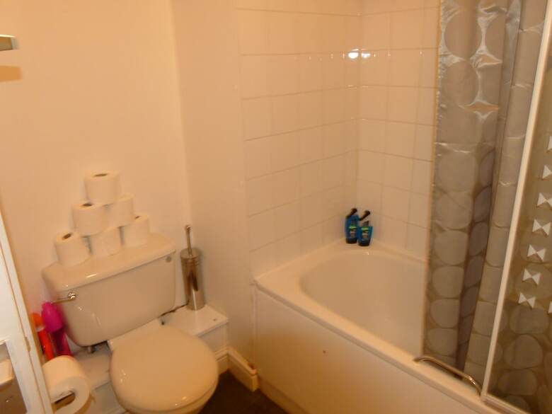 Ss Property Hub ? Apartment Close To Hyde Park