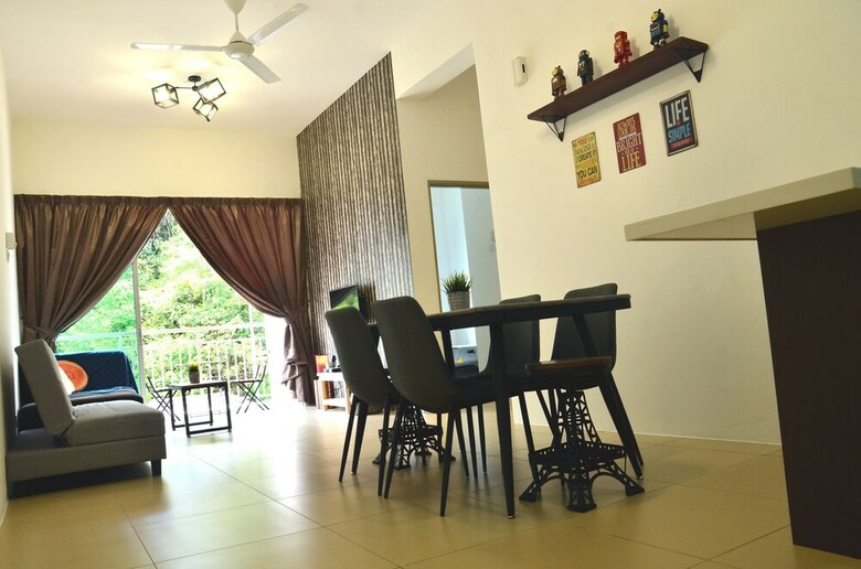 Apartamentos The Woodz Homestay