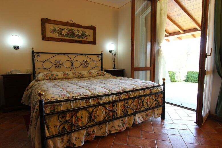 Residencia Borgo Caiano Country Inn