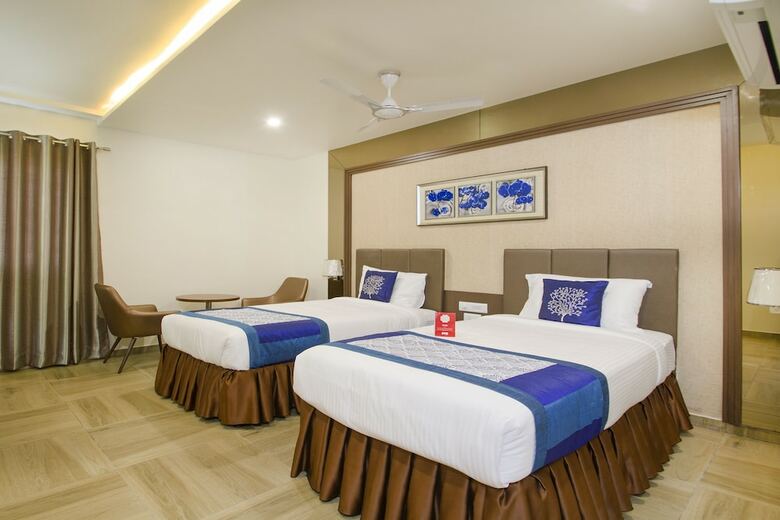 Hotel Oyo 10127 Svm Grand Uppal