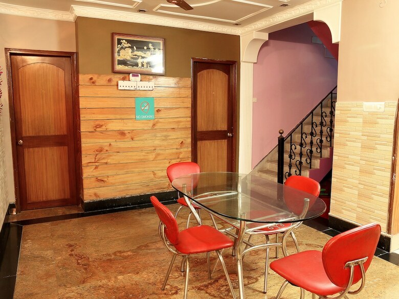 Hotel Oyo 1857 Salt Lake Sector 2