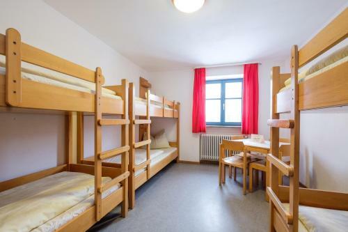 Albergue Jugendherberge Burg Trausnitz