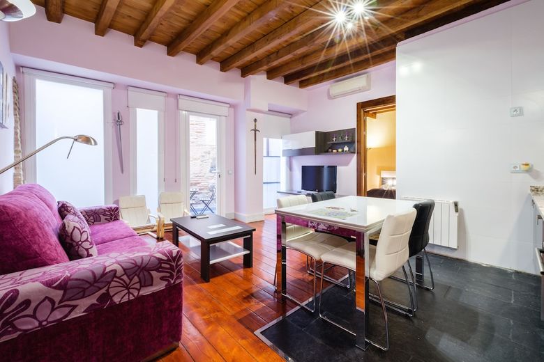 Apartamentos Con Patio Junto A La Catedral By Toledo Ap