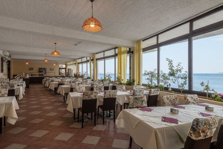 Hotel Villas Plat