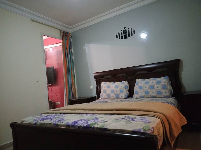 Apartamentos La Holly