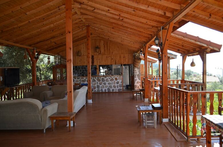 Bed & Breakfast Faralya Limon Hotel
