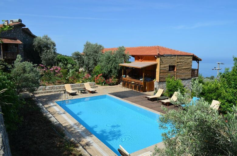 Bed & Breakfast Faralya Limon Hotel