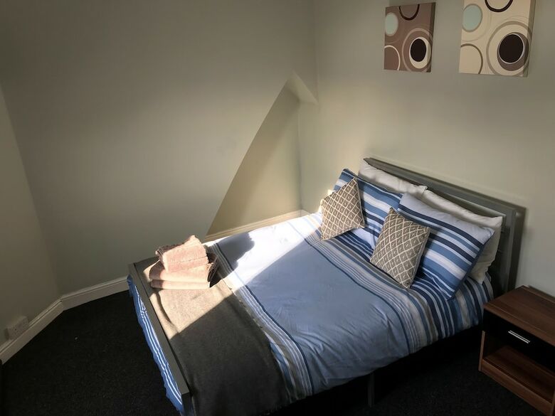 Old Trafford Apartment