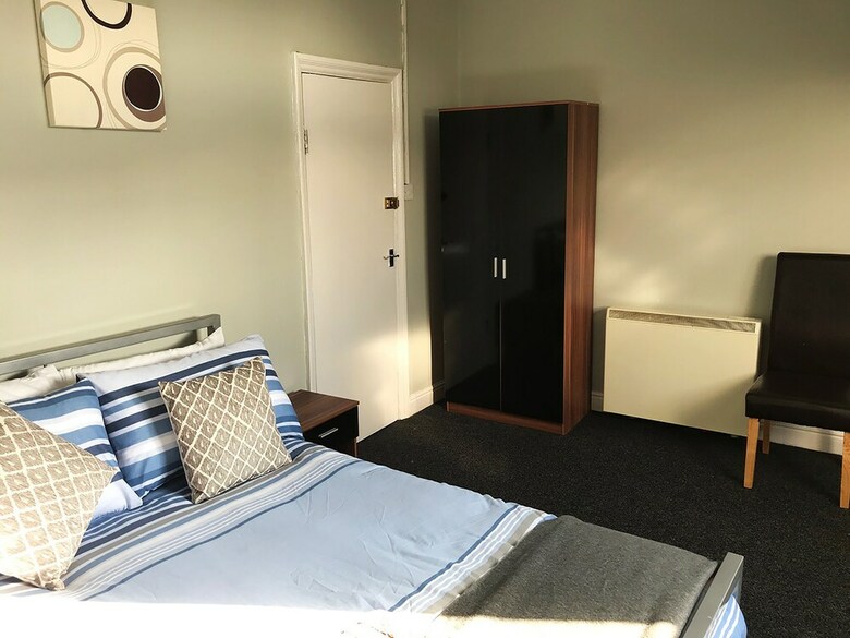 Old Trafford Apartment
