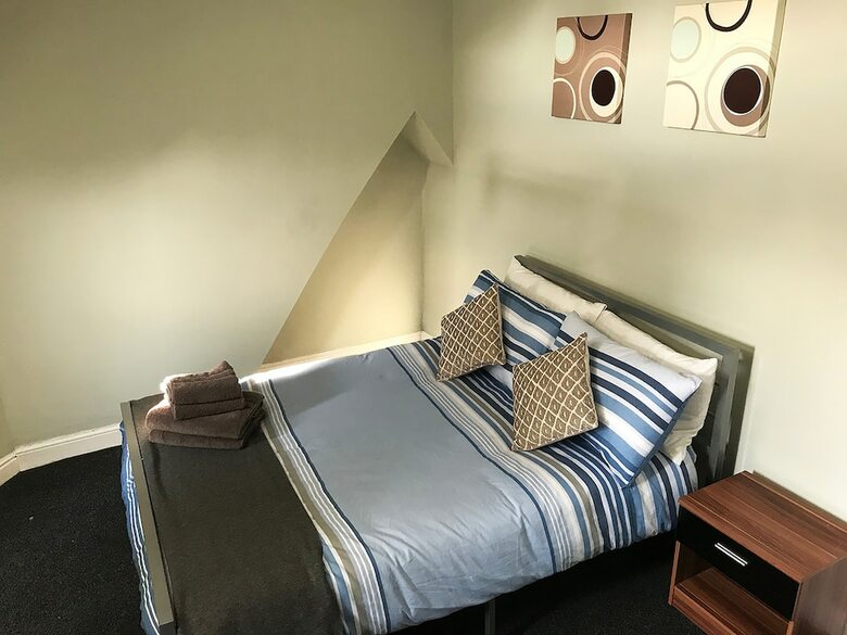 Old Trafford Apartment