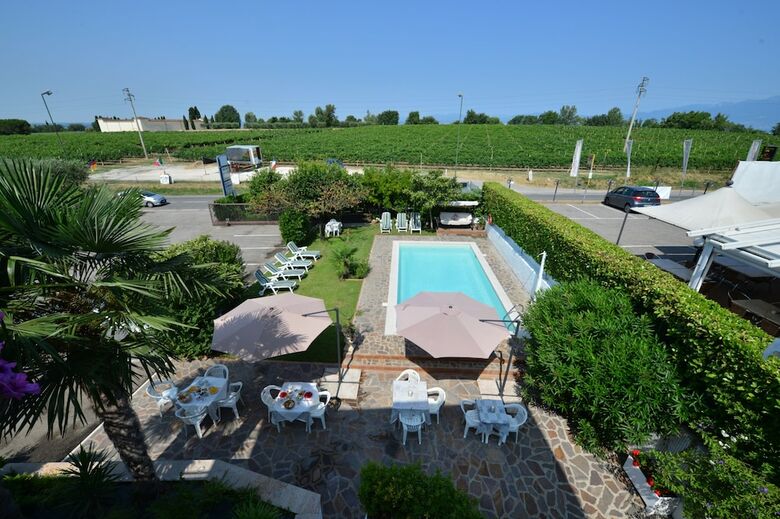 Hotel Camere Da Mirella