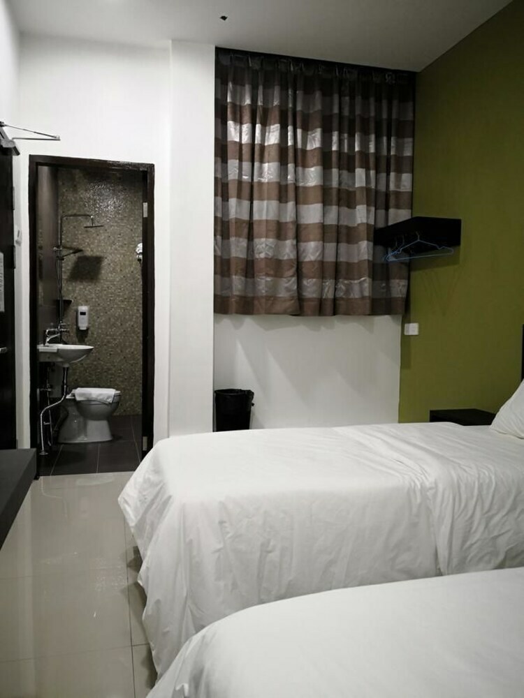 Hotel Comfort Inn