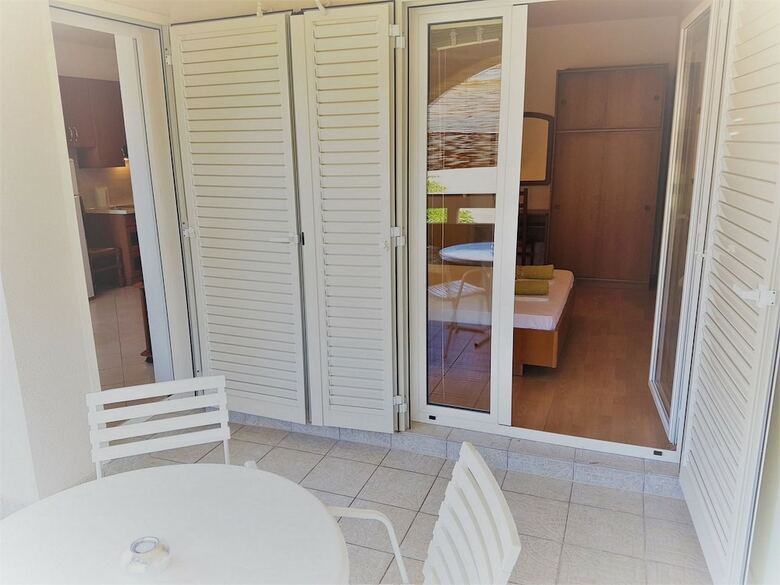 Apartments Vrtlici