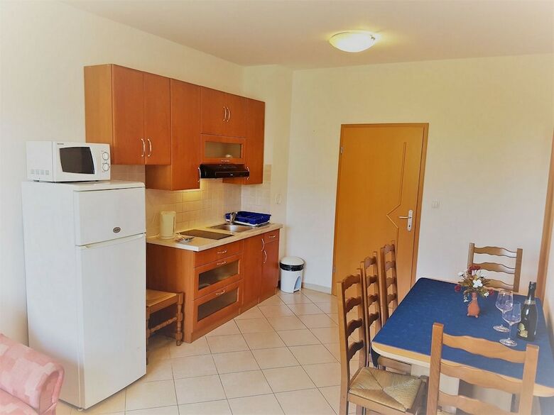 Apartments Vrtlici