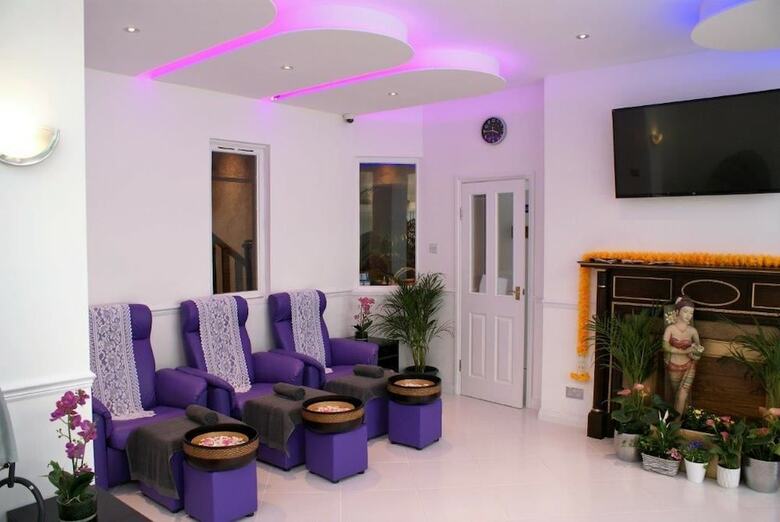 Hotel Lg Thai Derm Spa & Guesthouse