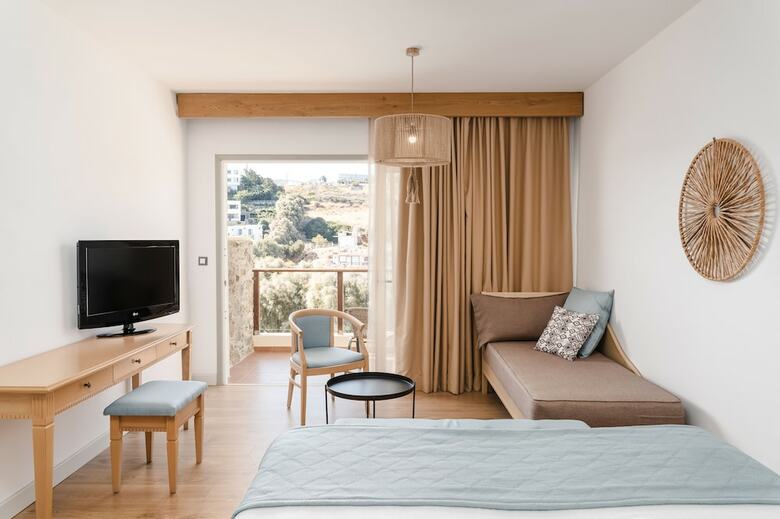 Hotel Sea Side Resort & Spa - All Inclusive