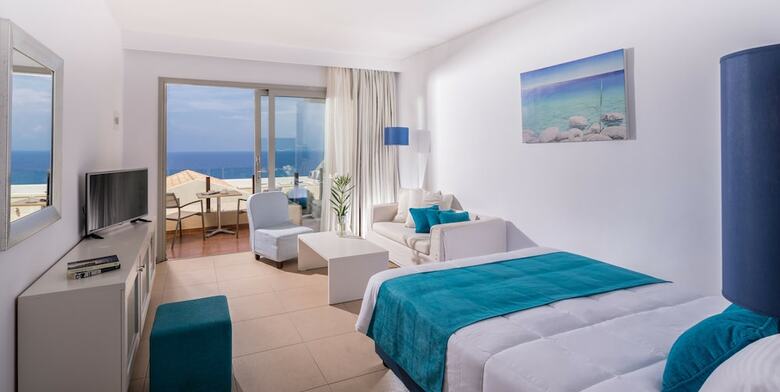 Hotel Sea Side Resort & Spa - All Inclusive