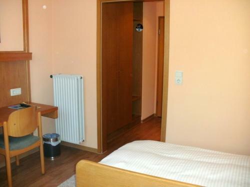 Hostal Gasthof Landhotel Gr�ner Baum