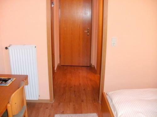 Hostal Gasthof Landhotel Gr�ner Baum
