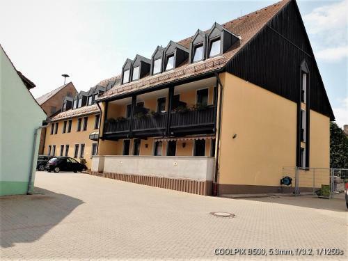 Hostal Gasthof Landhotel Gr�ner Baum