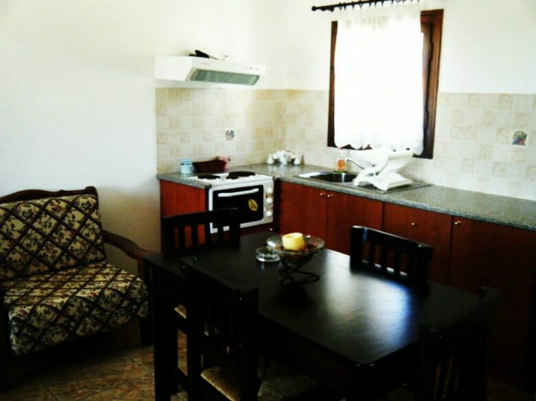 Apartamentos Meltemi Studios Sea View