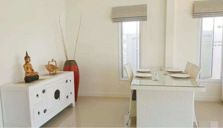Hua Hin Pool Villa With 4 Bedrooms L27