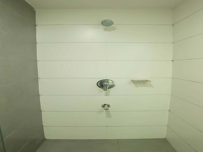 Hotel Oyo 9053 Capital Residency