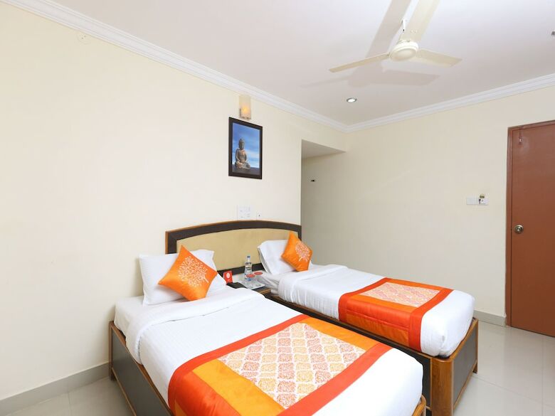 Oyo 9349 Hotel Swaagat Residency