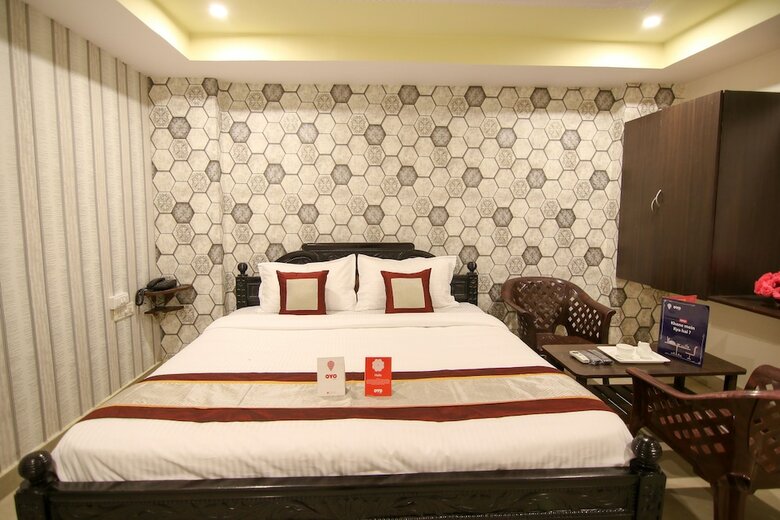 Hotel Oyo 9207 Chakri Guest House