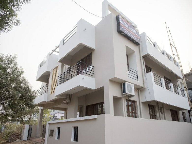 Hotel Oyo 8222 Near Kiit University