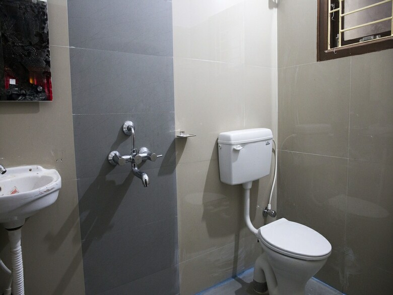 Hotel Oyo 8222 Near Kiit University