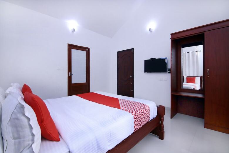 Hotel Oyo 10714 Grass Land Holidays
