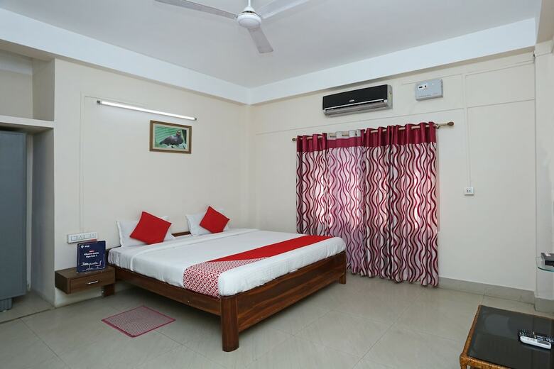 Hotel Oyo 5518 Near Beltola