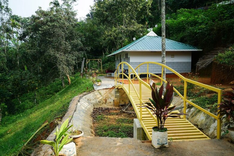 Oyo 10642 Hotel Munnar Kairali