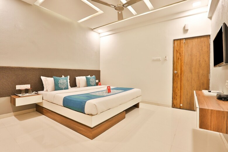Oyo 10749 Hotel Neelkanth Bliss