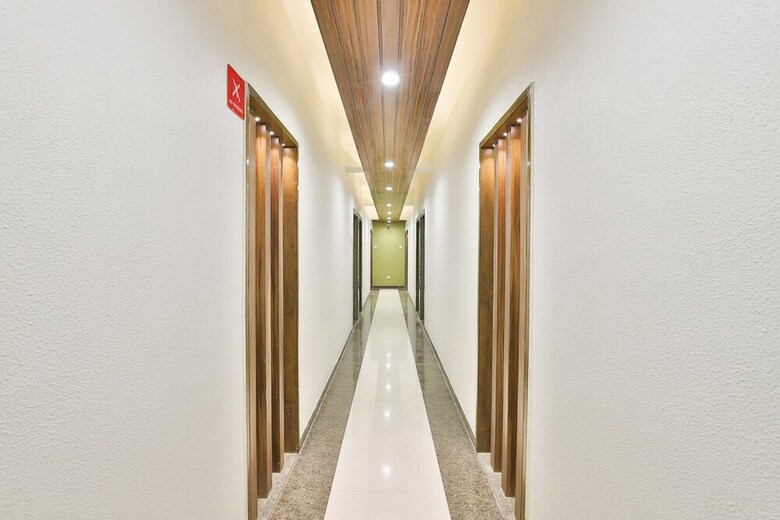 Oyo 10749 Hotel Neelkanth Bliss