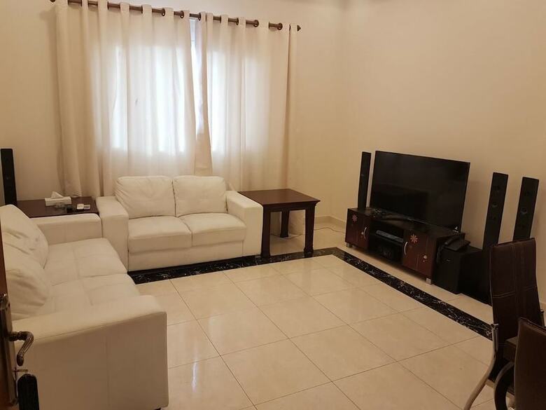 Aparthotel Grand Plaza Apartments 1