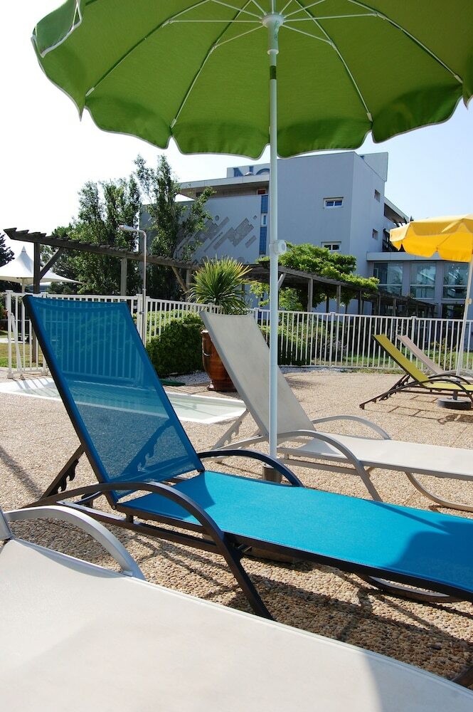 Hotel Ibis Styles Marseille Provence A�roport