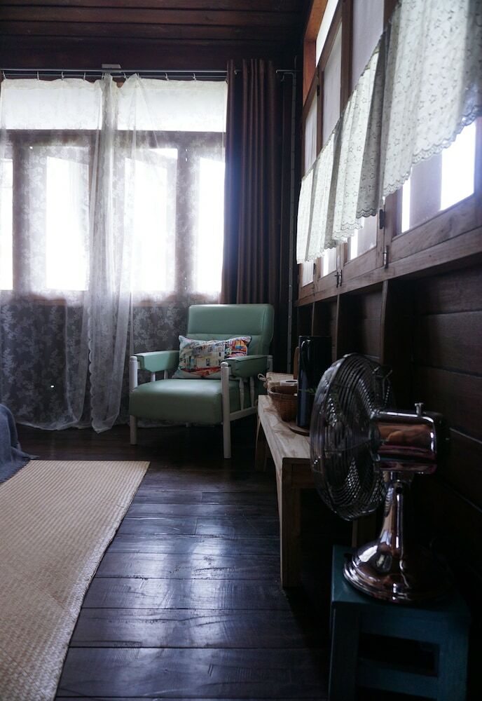 Hotel Kaampuju Cafe And Rooms