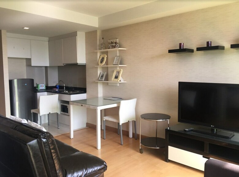 Hua Hin Beach Rocco Condo By Thr
