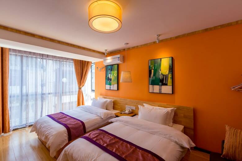 Moon Flower Hotel