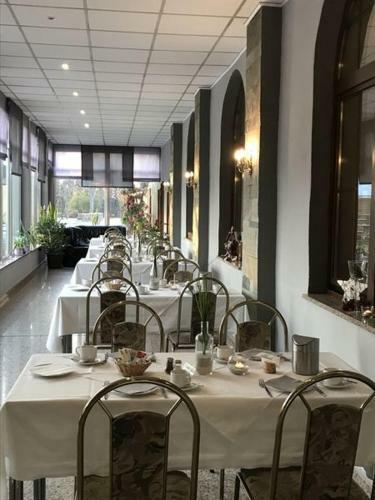 Hotel Sch�ne Aussicht