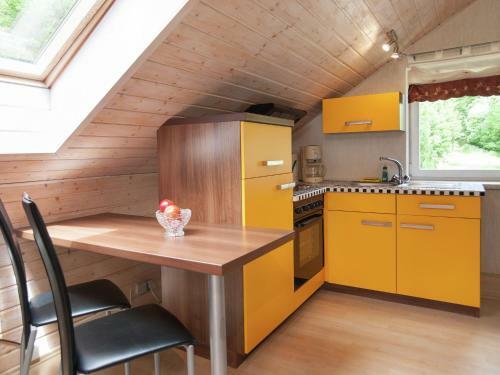 Apartment In Goldisthal With Terrace, Parking, Heating, Bikes