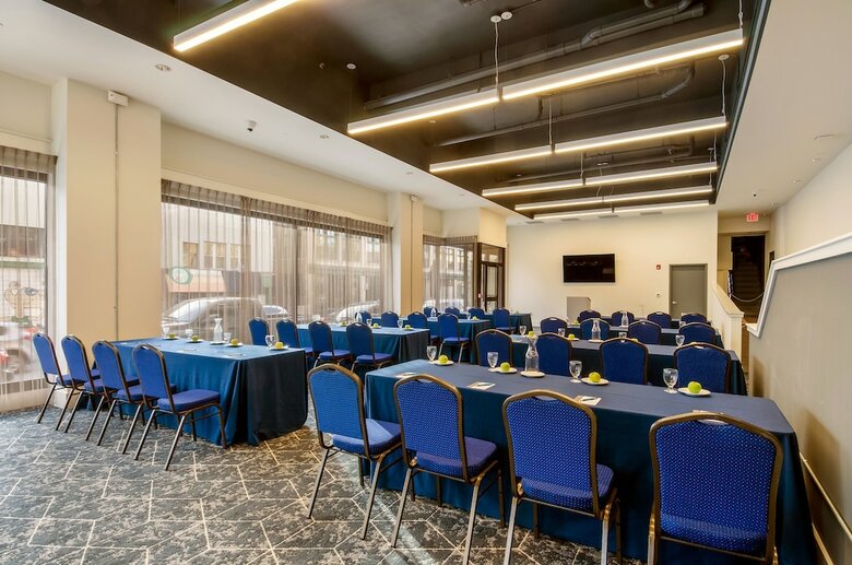 New Bedford Harbor Hotel, Ascend Hotel Collection