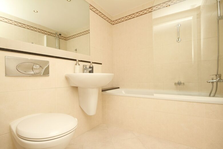 Apartamentos Grand Canal Quay Apt Sleeps 10