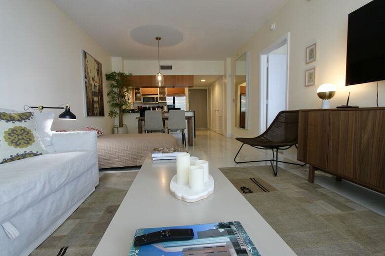 Aparthotel Opera Tower By Suarez Vacation Rentals