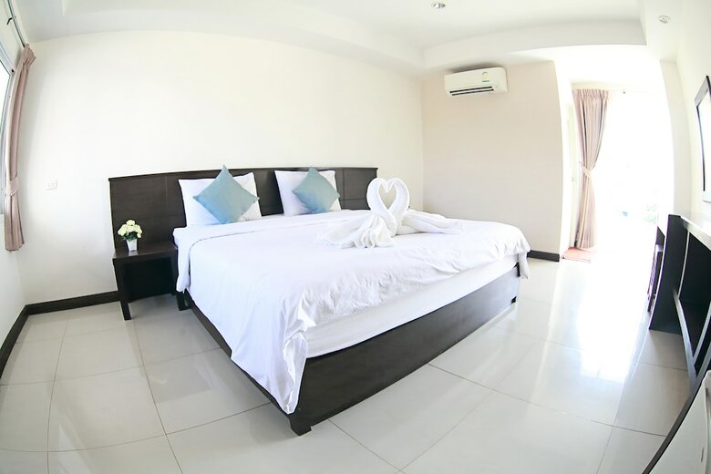 Hotel Weerawan Place