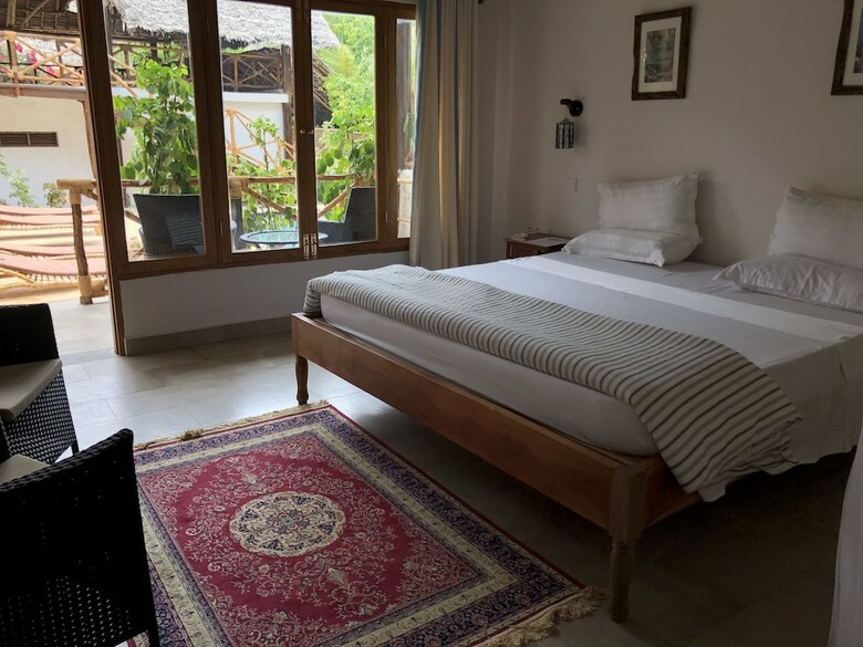 Bed & Breakfast Tamani Villas Annex