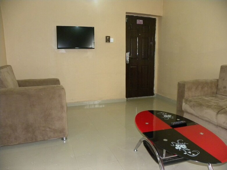Hotel Grandy Suites